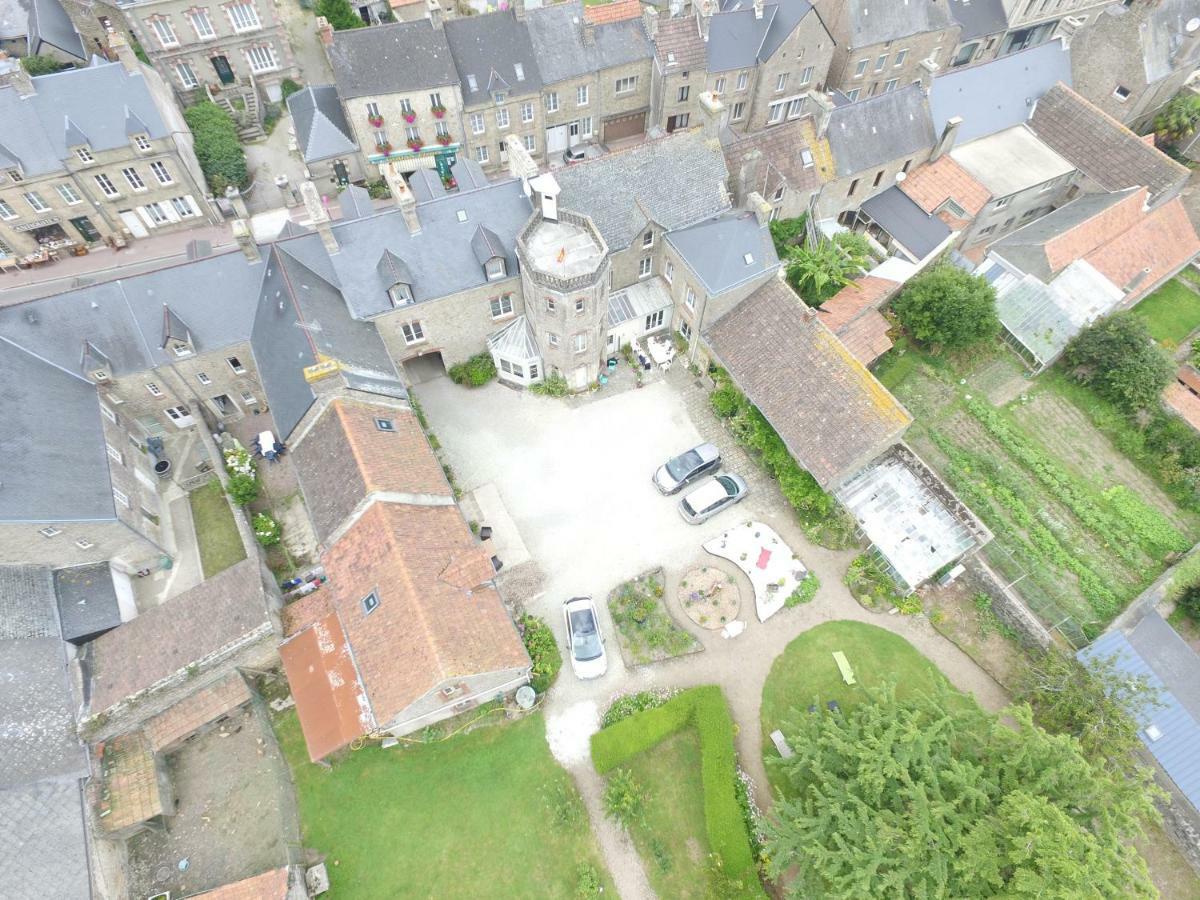 La Tourelle En Normandie Saint-Pierre-Église Eksteriør billede